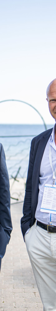 Stephen Sayfritz i Eyde-klyngen og Terje Andersen i Morrow under PROSIN-konferansen hvor batterier var et hett tema. Foto: Mona Hauglid